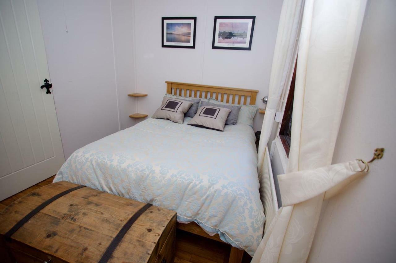 Erinona Chalet Kesh Bagian luar foto